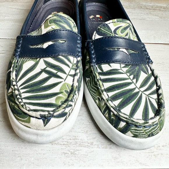 Cole Haan Nantucket Shoes Sz 8 1/2B Canvas Leather Seaside Preppy Loafers Palms - Picture 2 of 10